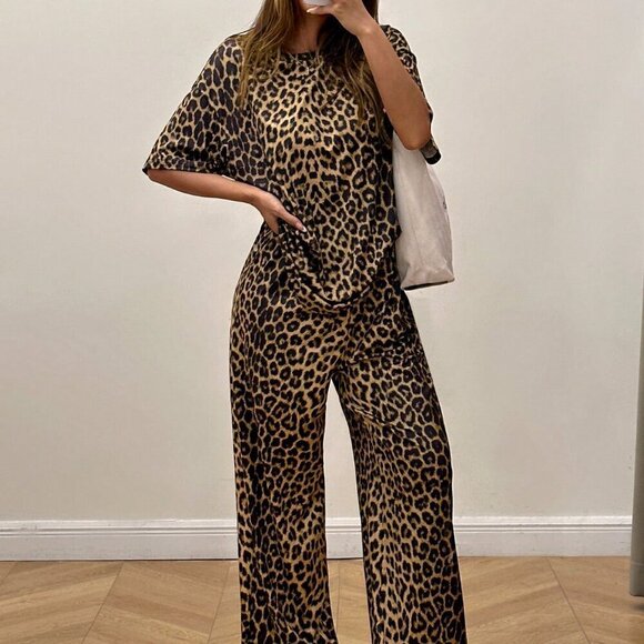 Brown Casual Women's Leopard Print Pattern Loose T-Shirt & Sweatpants Set - Picture 6 of 6